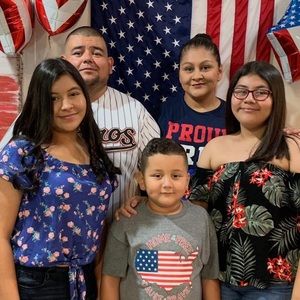 Meet your Posher, Juanita